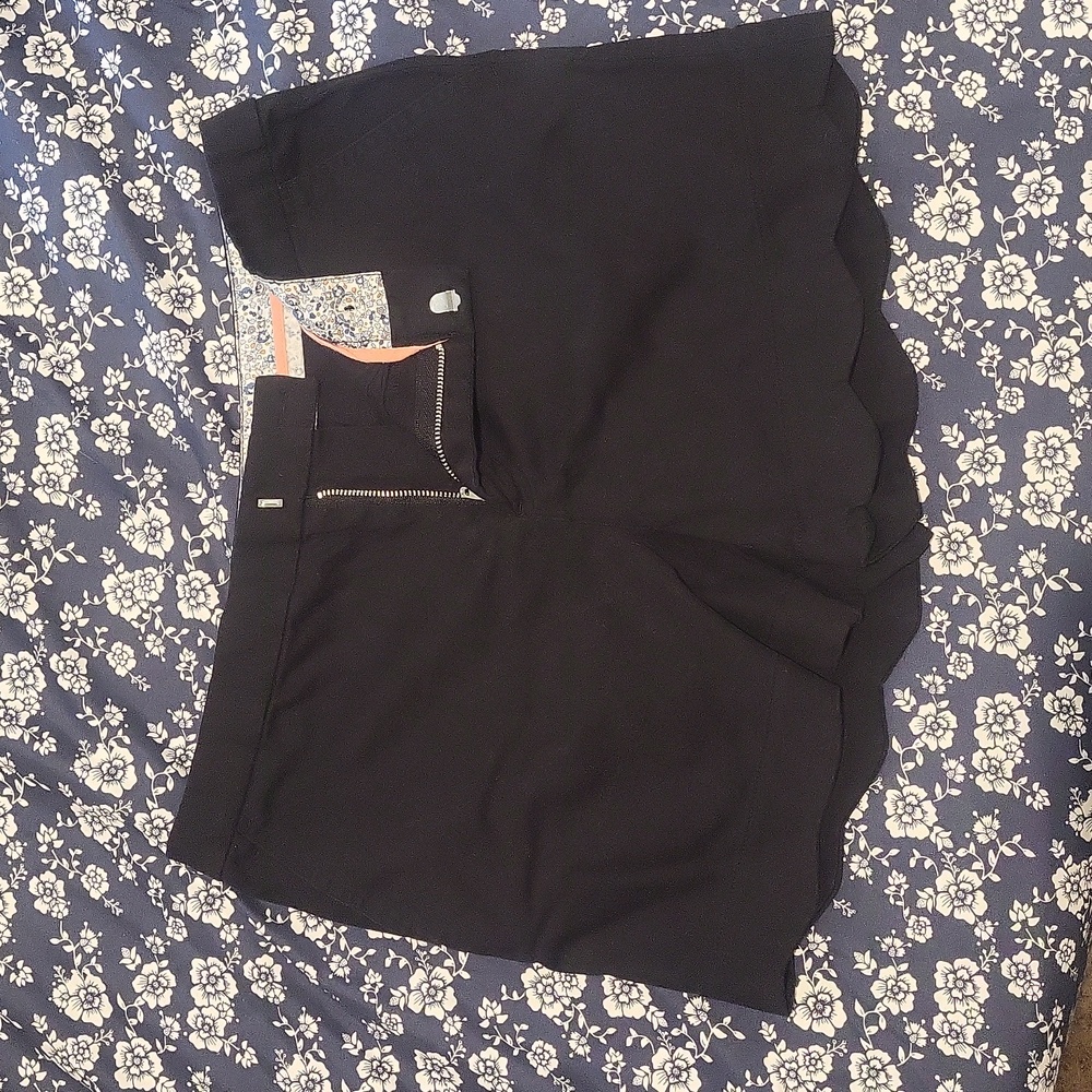 Black Willi Smith shorts